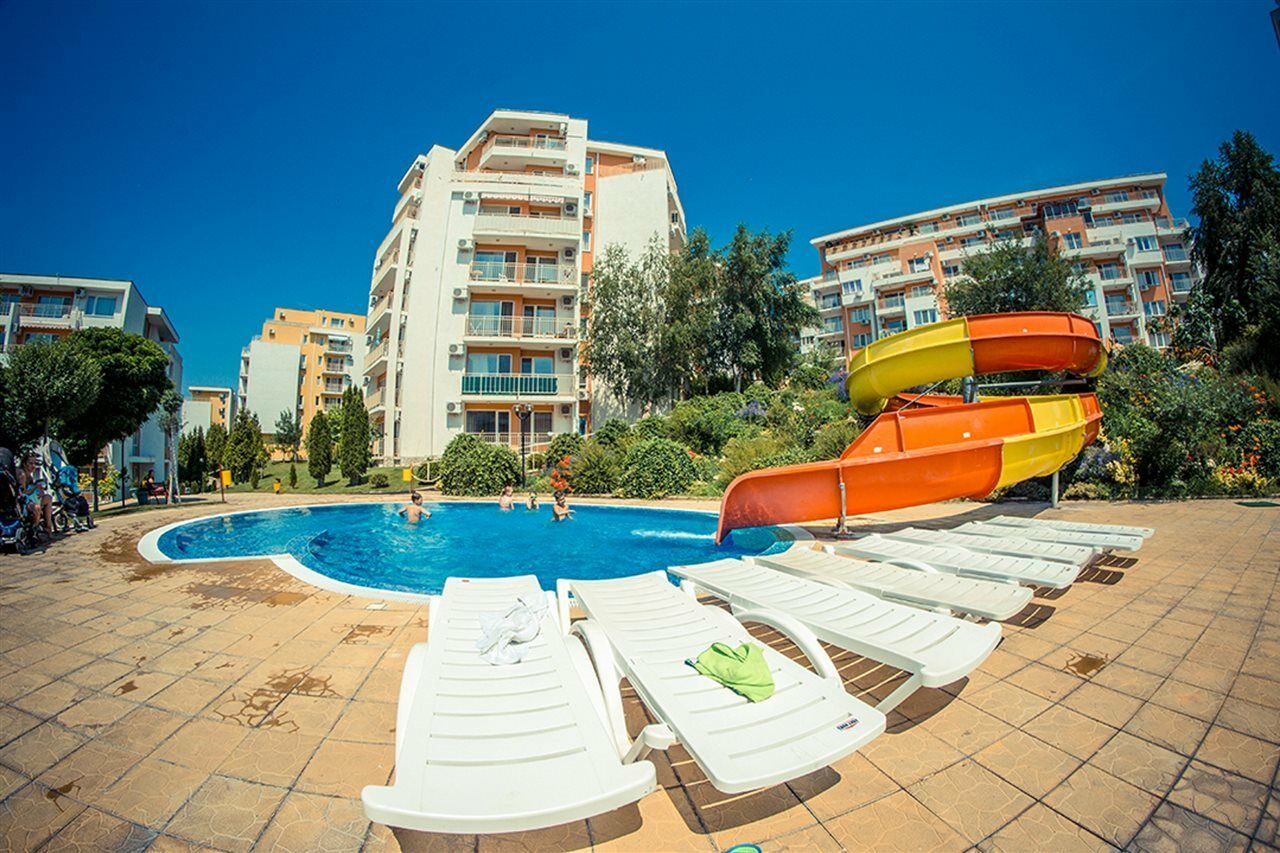 Crown Fort Club Sveti Vlas Exterior foto